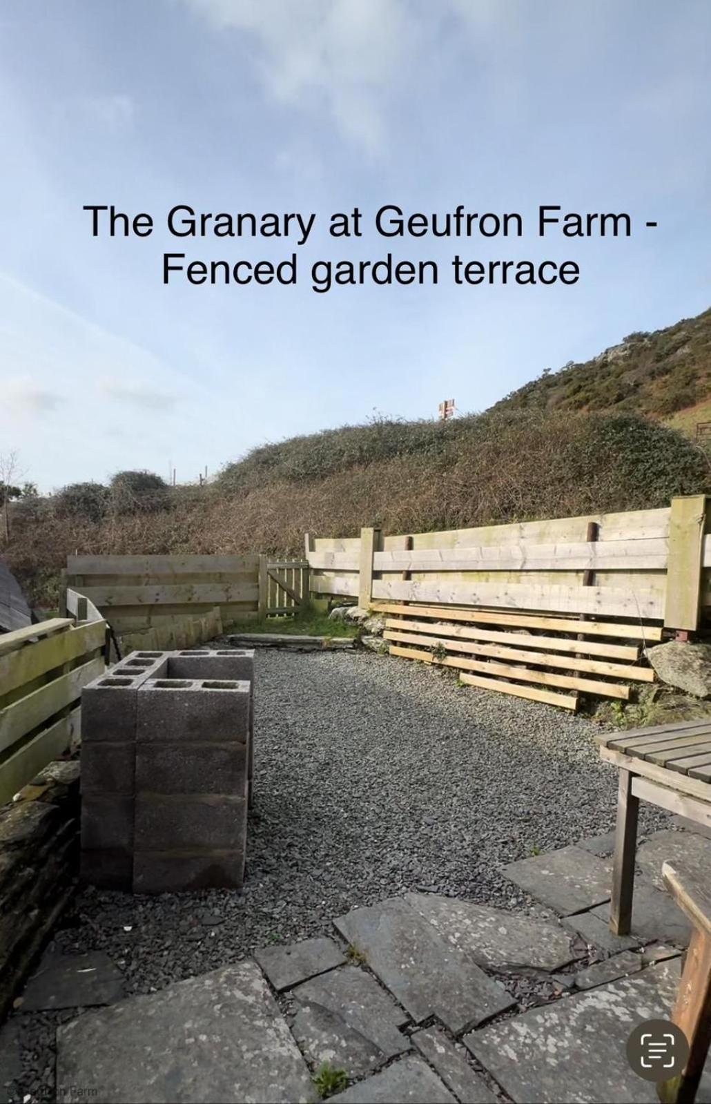 Dog Friendly Cottage, Geufron Farm Near Tywyn Bryn-crug Dış mekan fotoğraf