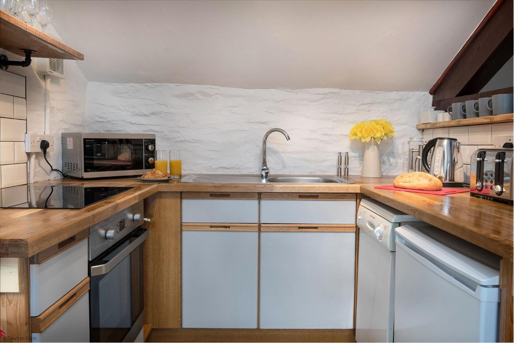 Dog Friendly Cottage, Geufron Farm Near Tywyn Bryn-crug Dış mekan fotoğraf